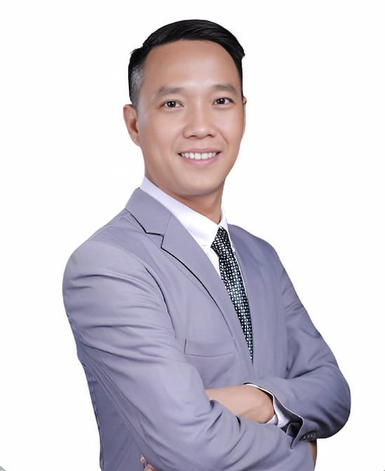Ảnh chân dung chính chủ Phạm Đình Thuấn